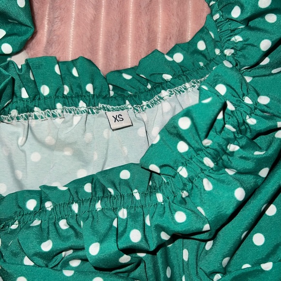 Puffy dress fiancé is selling - Picture 2 of 2